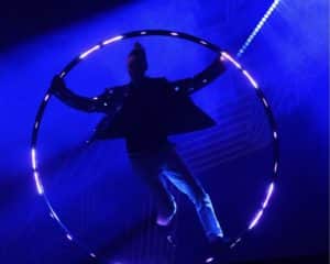 spectacle acrobatie - par vinz roosso entertainment